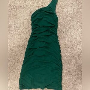 Elegant Green One-Shoulder Dress